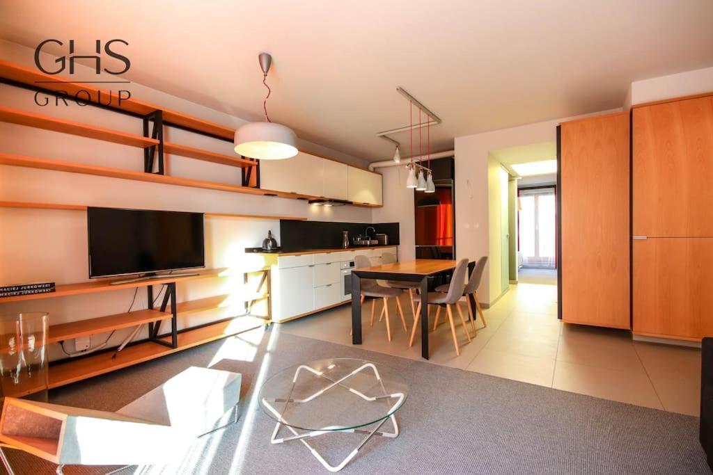 Disignerski Apartament, Browar Lubicz Apartment Krakow