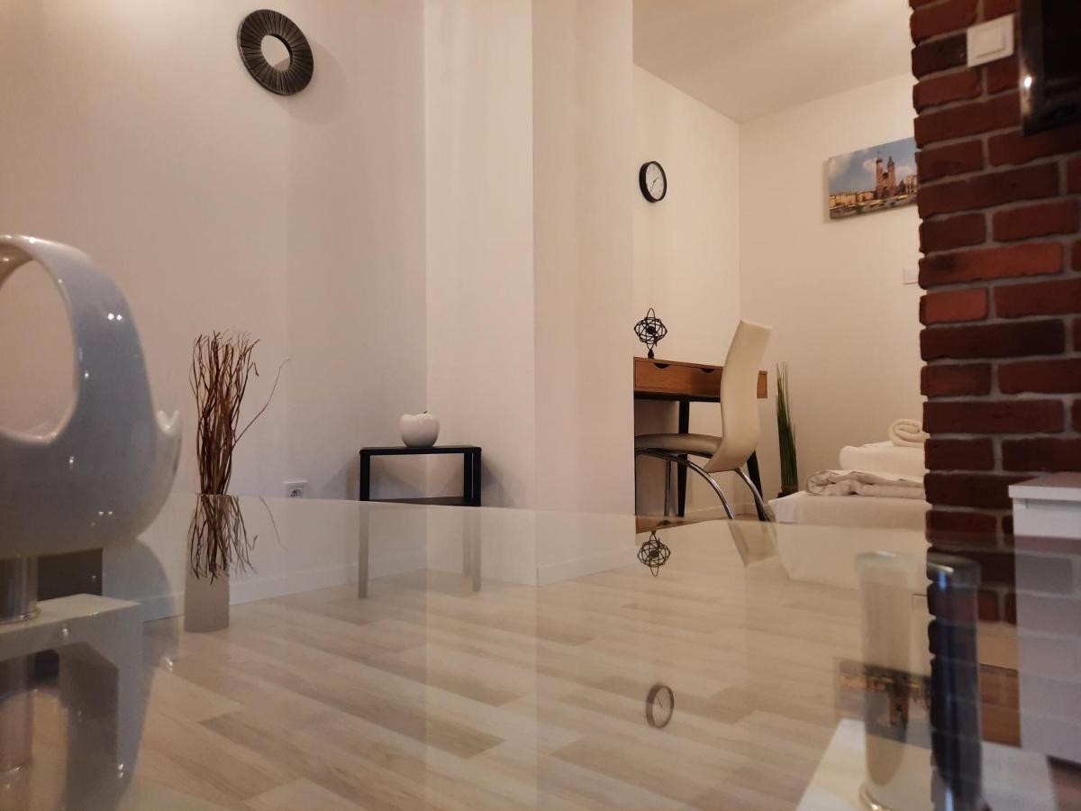 Exclusive Art Apartment