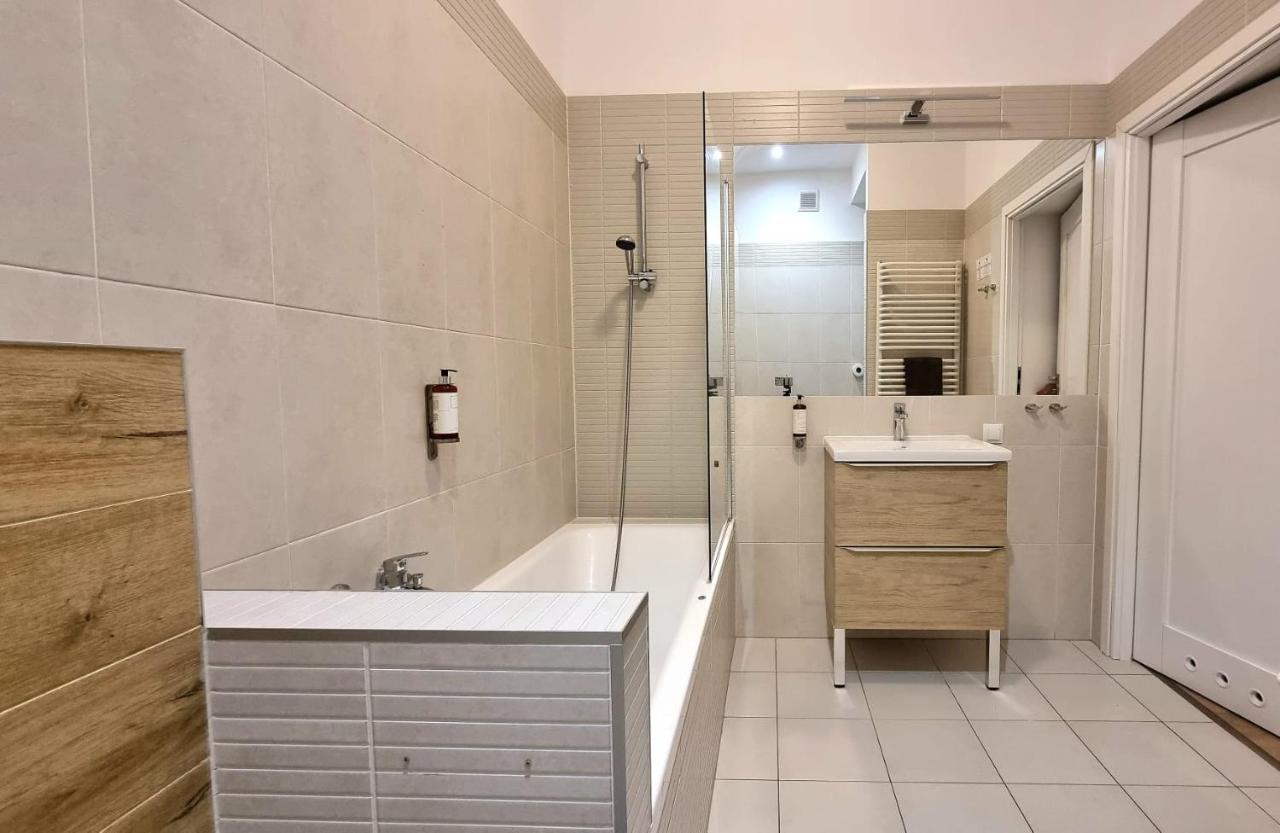 Nook Nook Katarzyny 2 3*