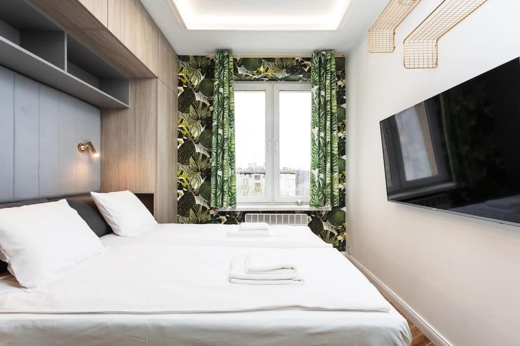 Apartment Verdant Oasis - Old Town - By Upstairs