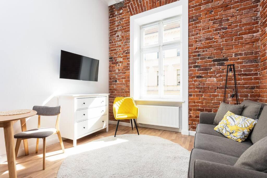 Studio With Entresol In The Old Town Cracóvia