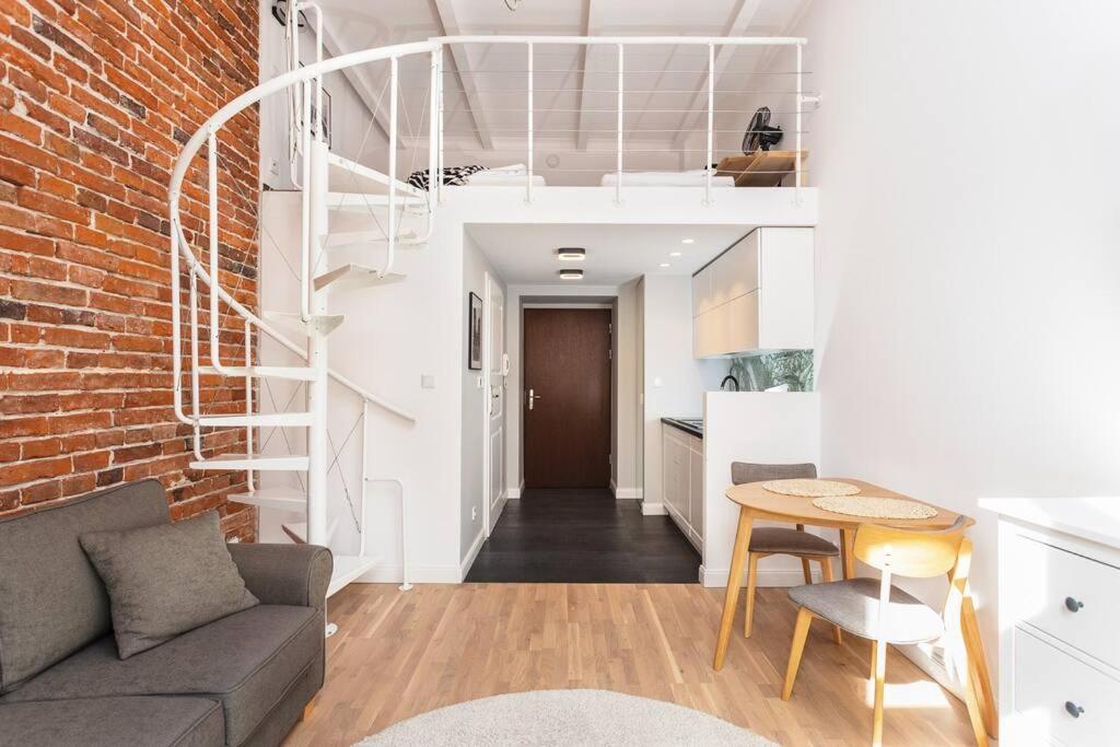 Apartamento Studio With Entresol In The Old Town *