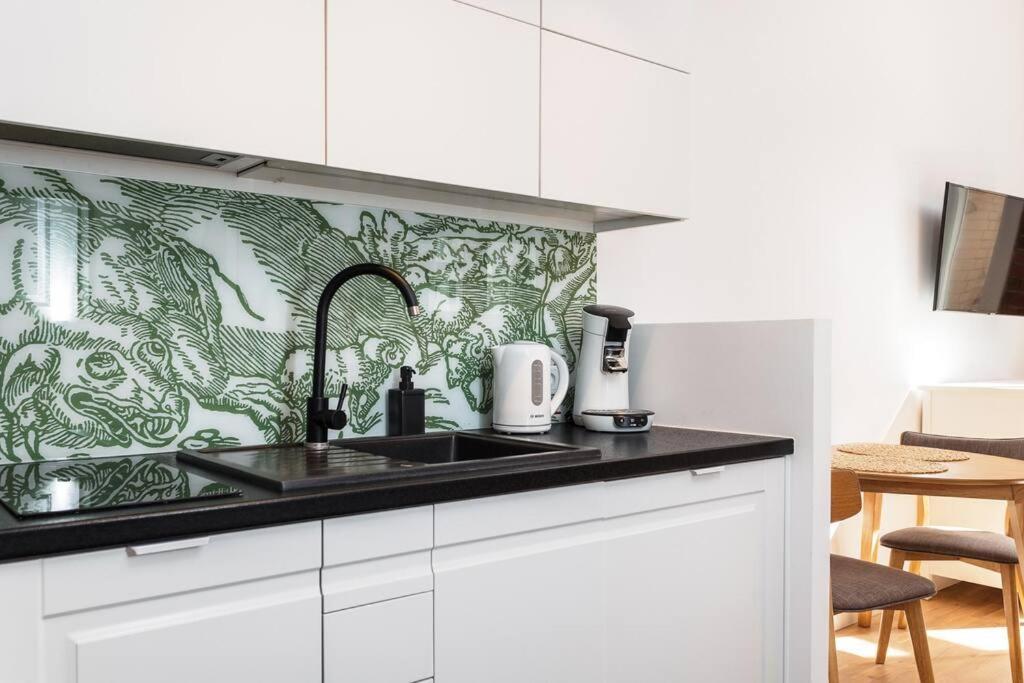 Apartamento Studio With Entresol In The Old Town