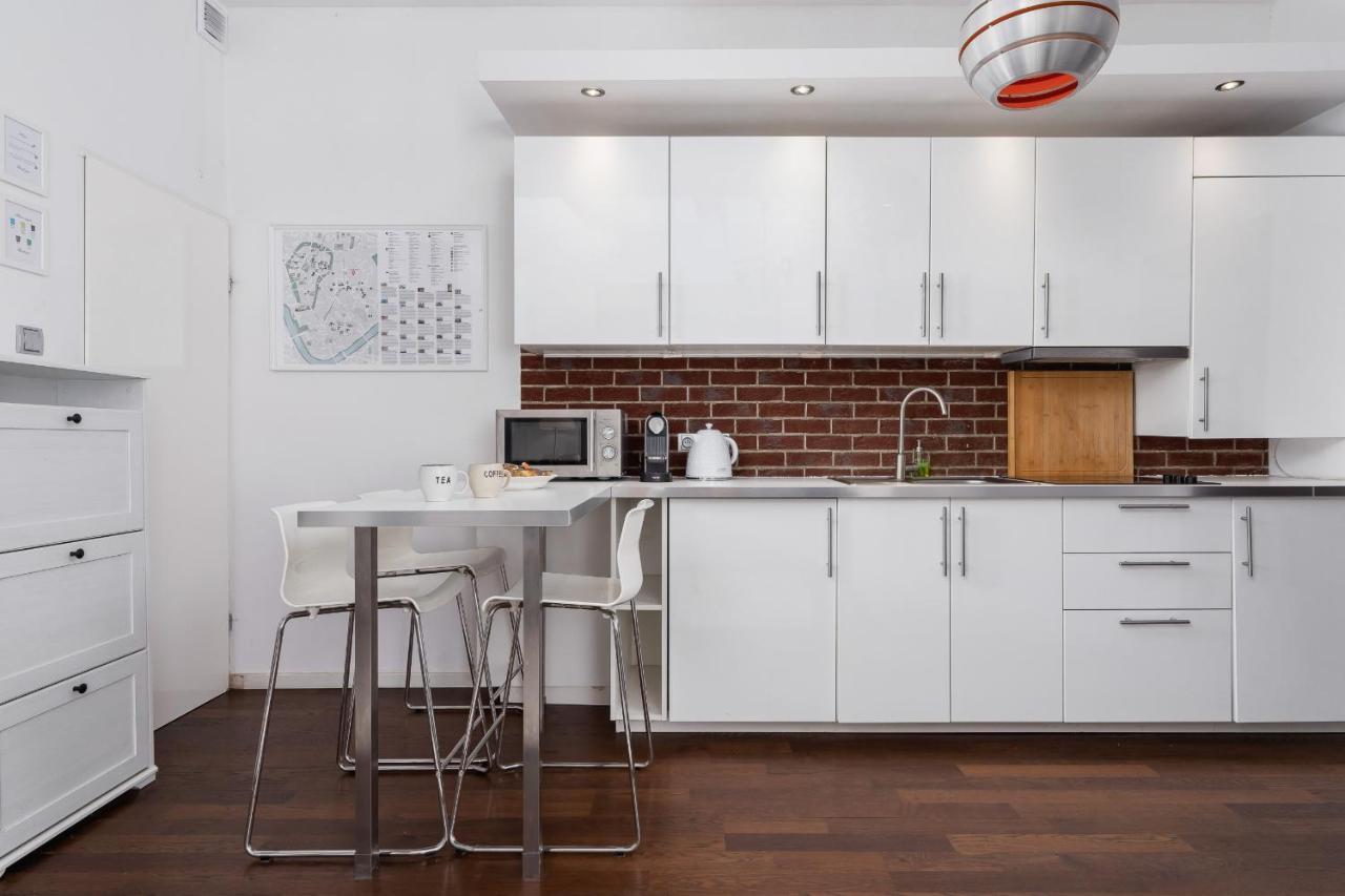 Lux Studio Center Soltyka By Renters Cracóvia
