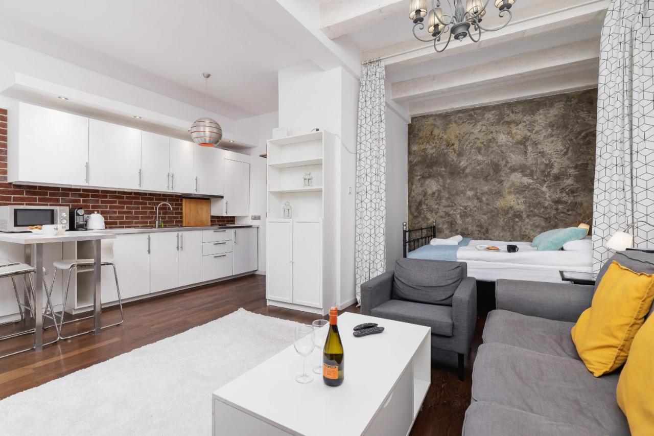 Lux Studio Center Soltyka By Renters
