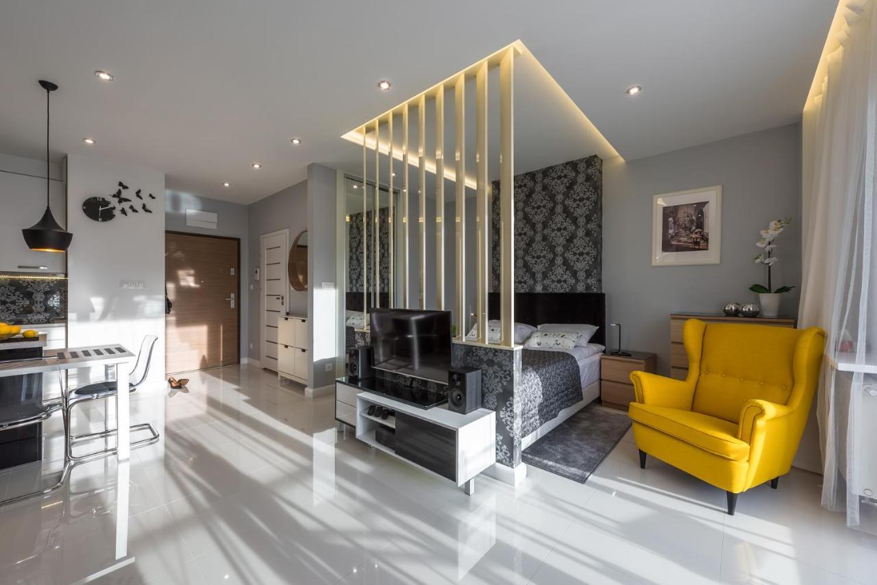 Apartment White Pearl *