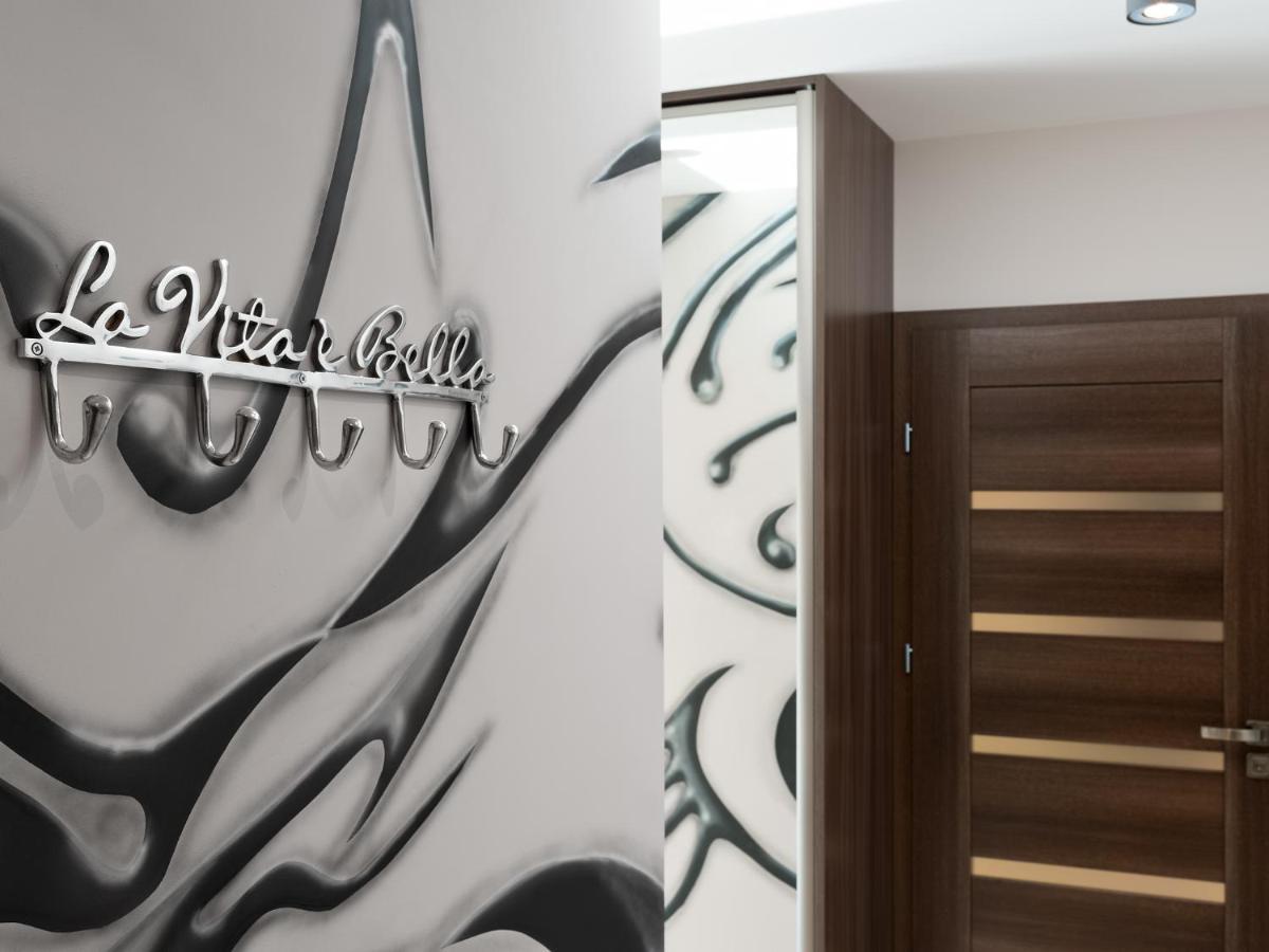 Athome Apartamento *