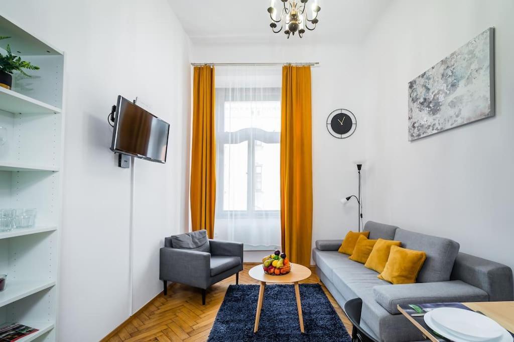 Royal City 40 M2 Appartement *
