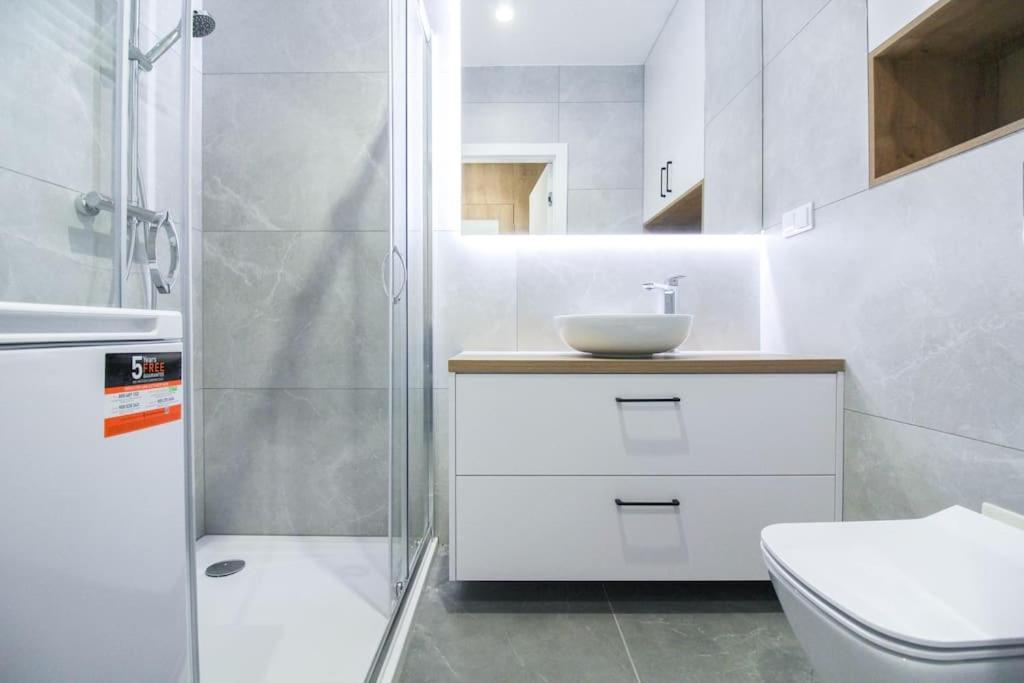 Funkcjonalny Apartament W Budynku Z Tarasem-wawel