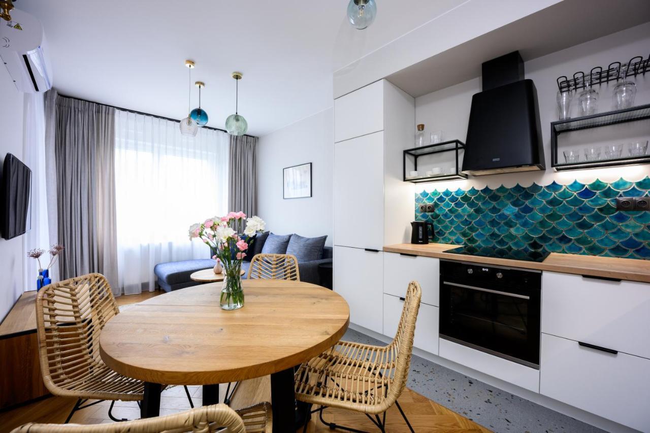Apartment Native Barska 69 Krakow