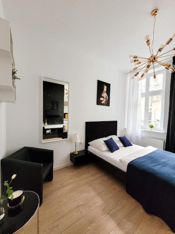 Marmurowy Krakow, Stare Apartment