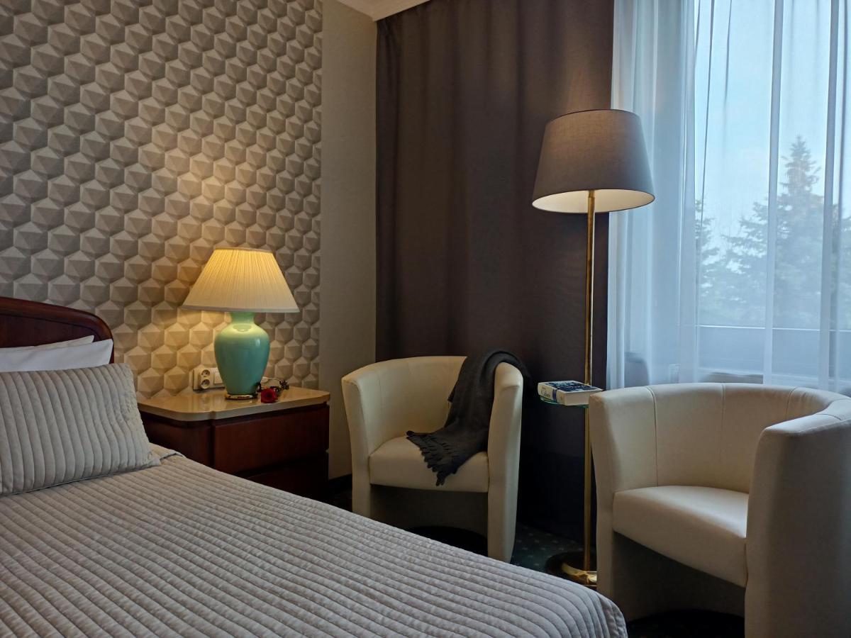 Booking Crown Piast & Spa Kraków