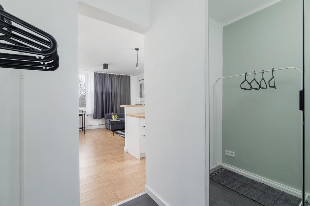 Pet-friendly Cosy Studio Skarbinskiego By Renters Apartment Krakow