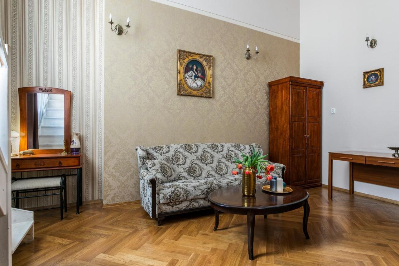 The Spiski Palace *