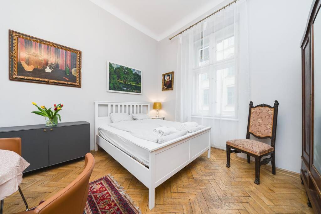 Unique * Krakow