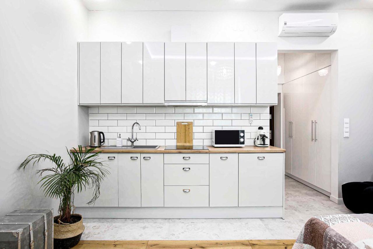 Charming With Air Conditioning, Old Town & Kazimierz Apartment Krakow