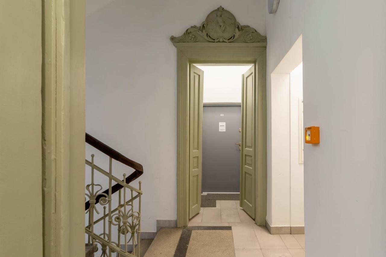 Studio Cracow Starowislna 41 & 43 By Renters Apartment *