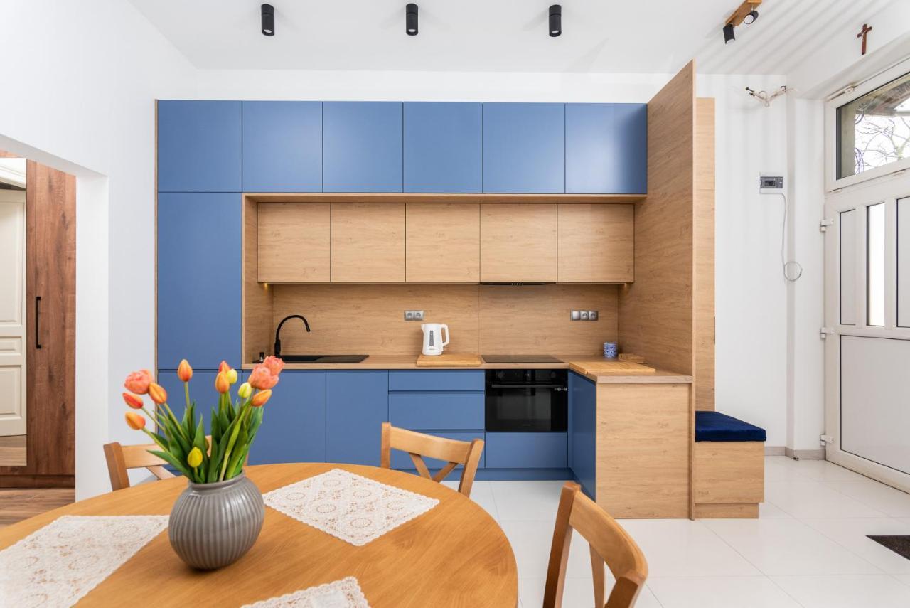 Premium Splendid Old Town - By Upstairs Apartment