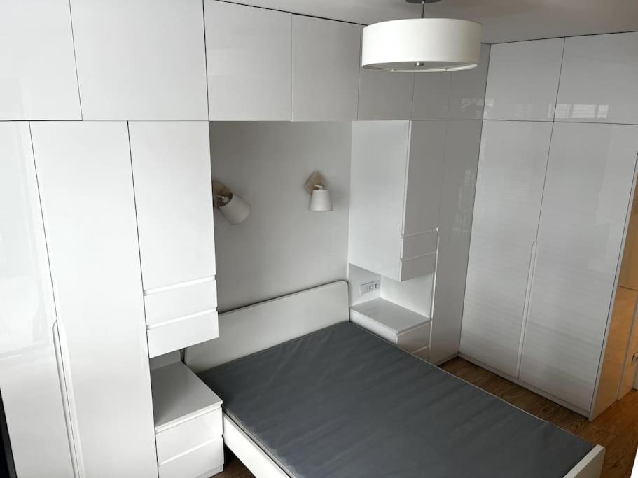 Place For You! Platz Fur Dich! * Krakow