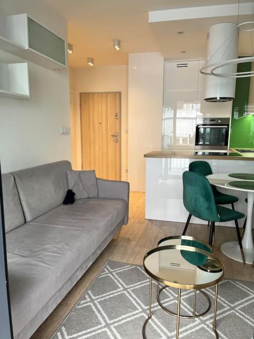 Place For You! Platz Fur Dich! Apartment *