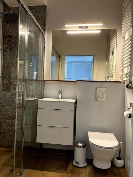 Place For You! Platz Fur Dich! Apartment *