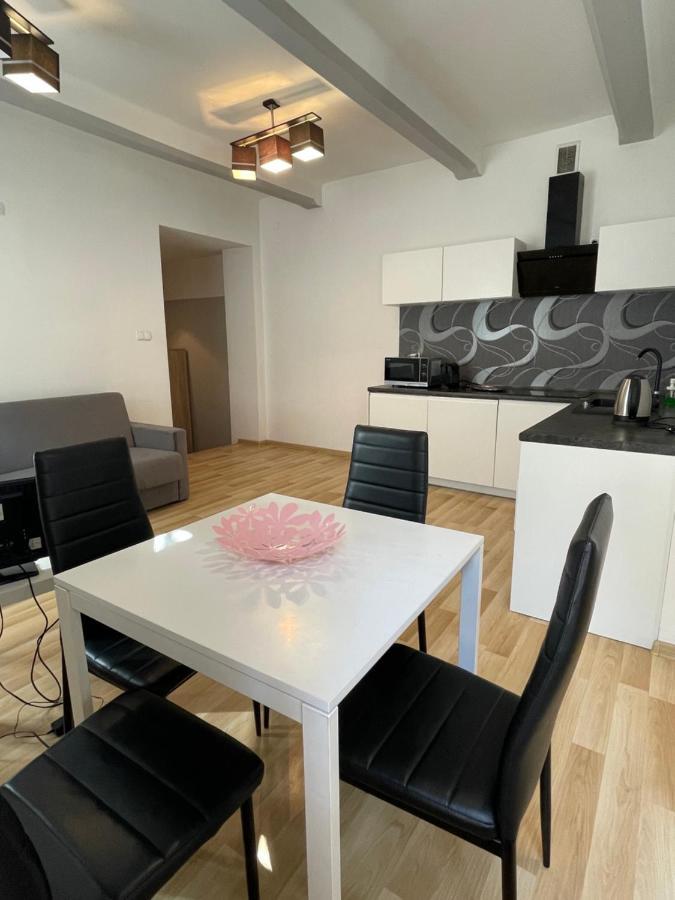 Marka 1 Apartment