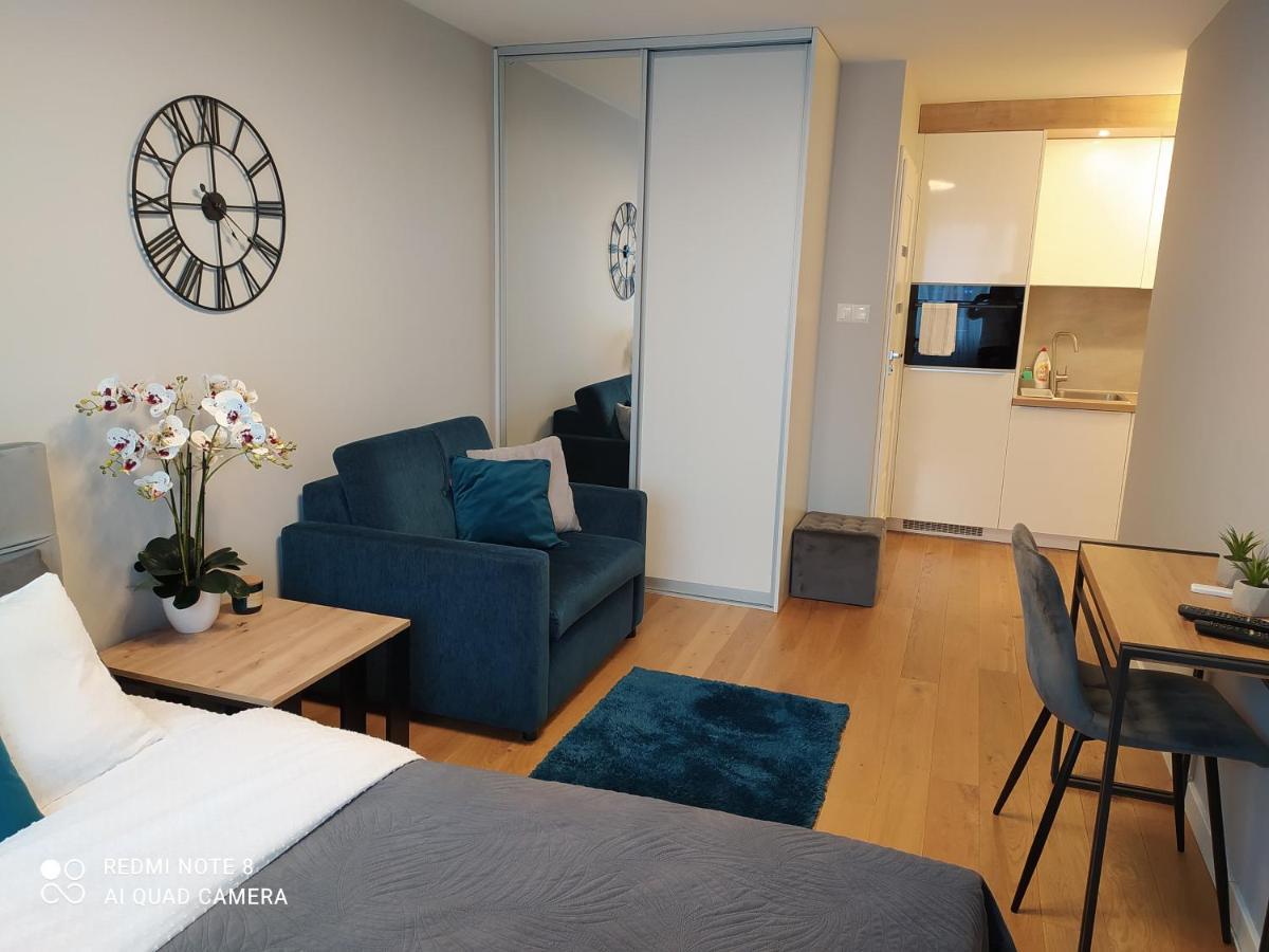 Przytulne W Poblizu Szpitala Uniwersyteckiego Prokocim Apartamento