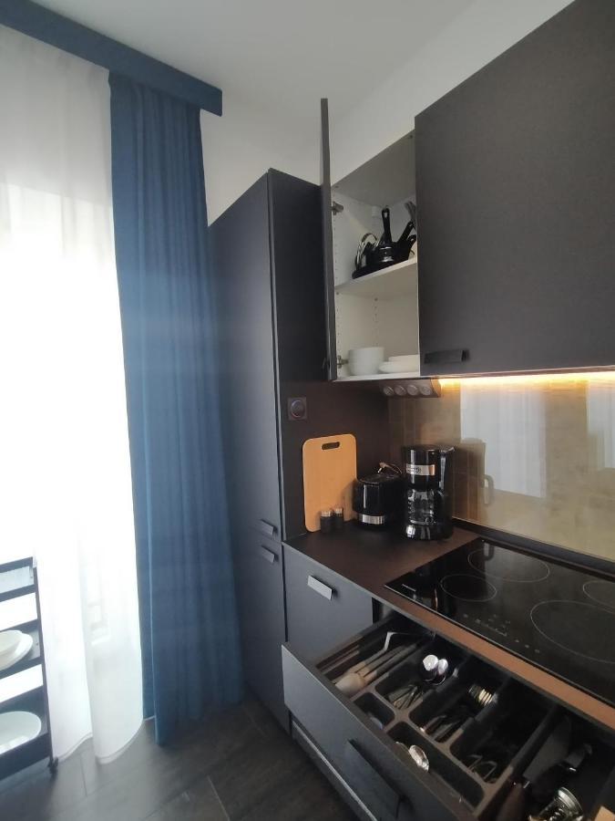 Apartment Near Sanktuarium Beautiful View And Free Parking Krakau