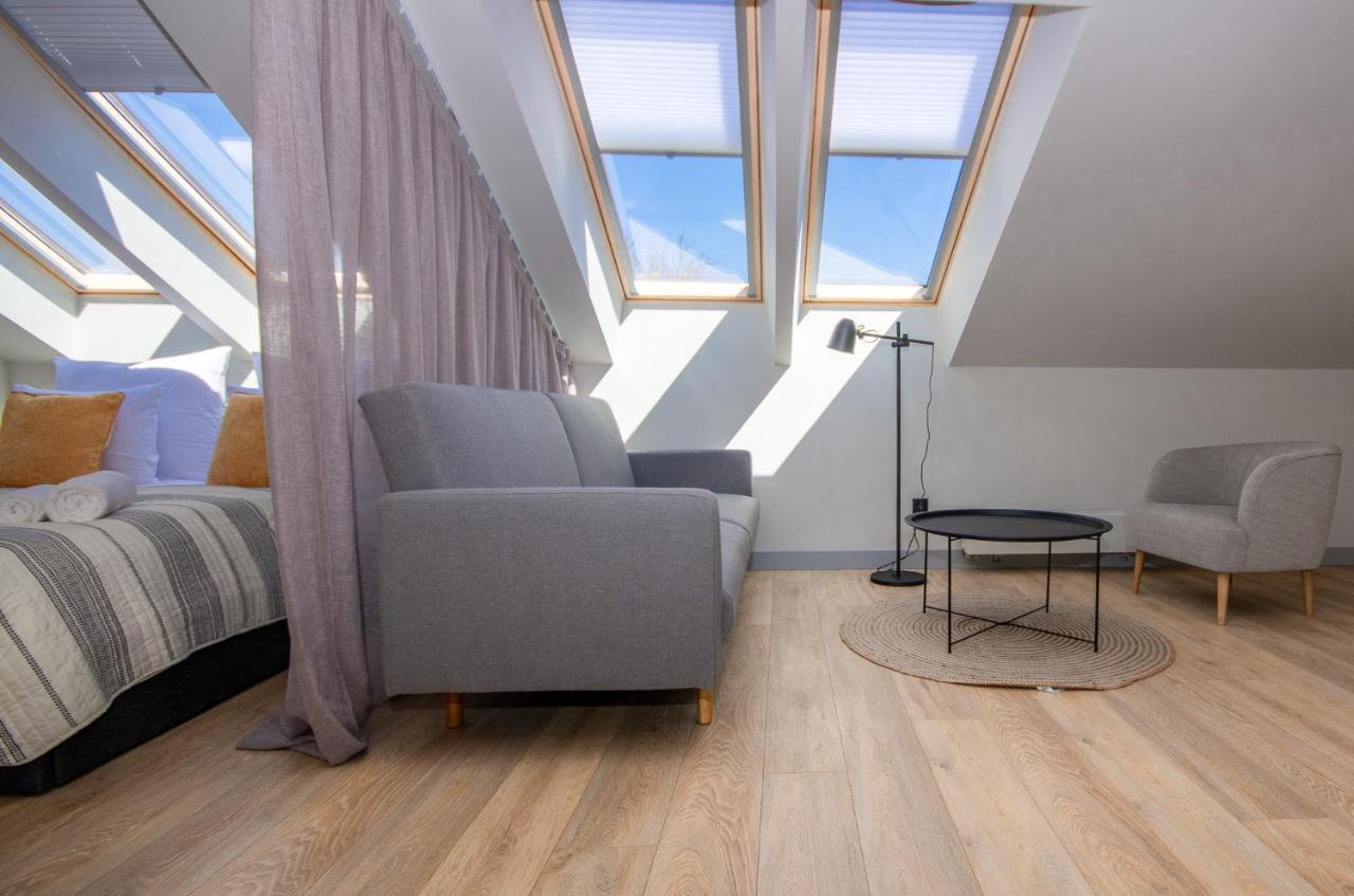 Inpoint Old Town Apartment