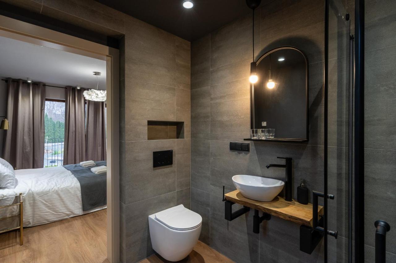 Zaka Apartment