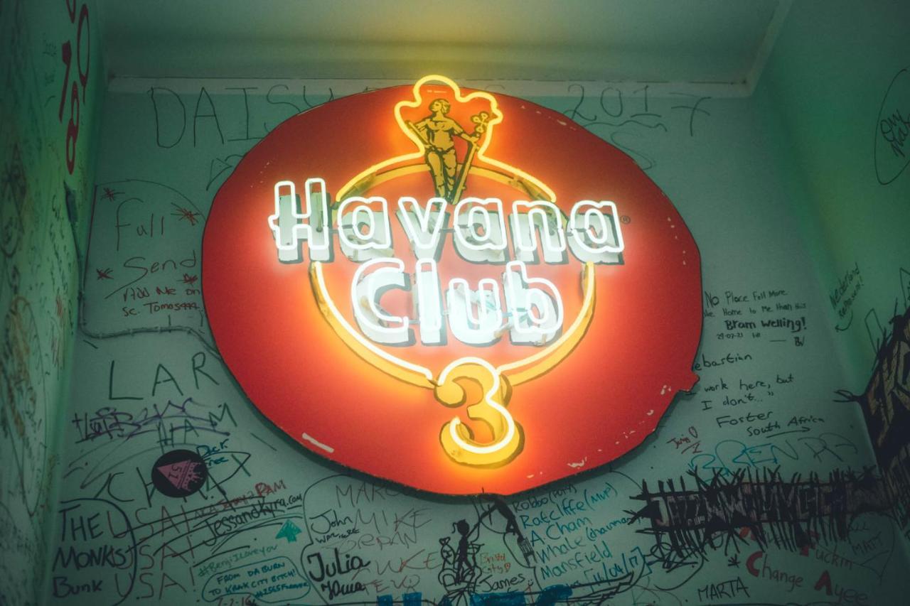 Hostel The Little Havana Party Krakau