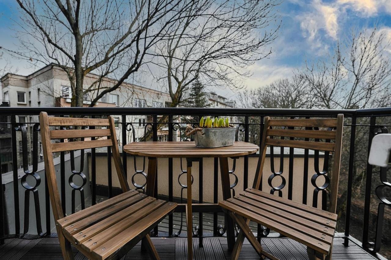 Apartment Cracow Beautiful Pet-friendly Studio Mickiewicza By Renters Krakow