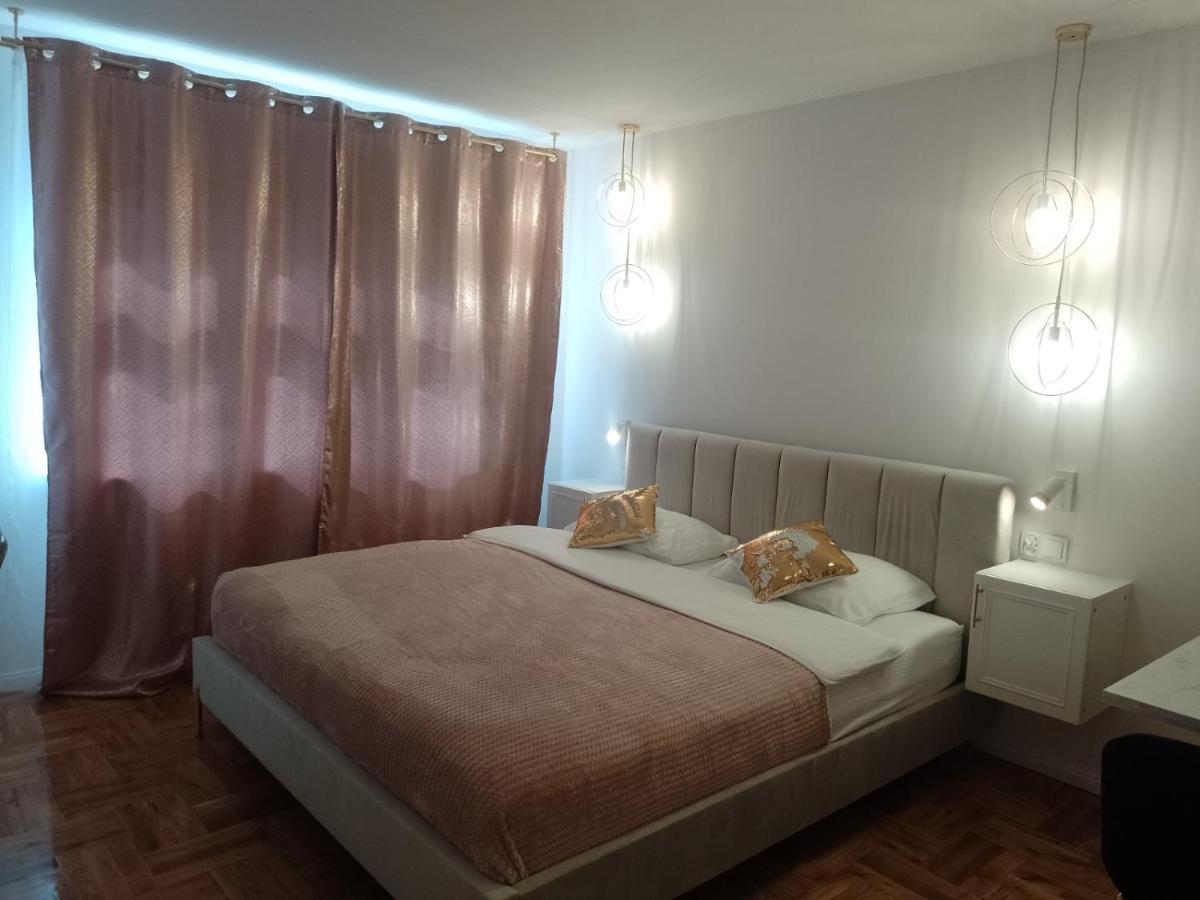 Apartment Verdis & *
