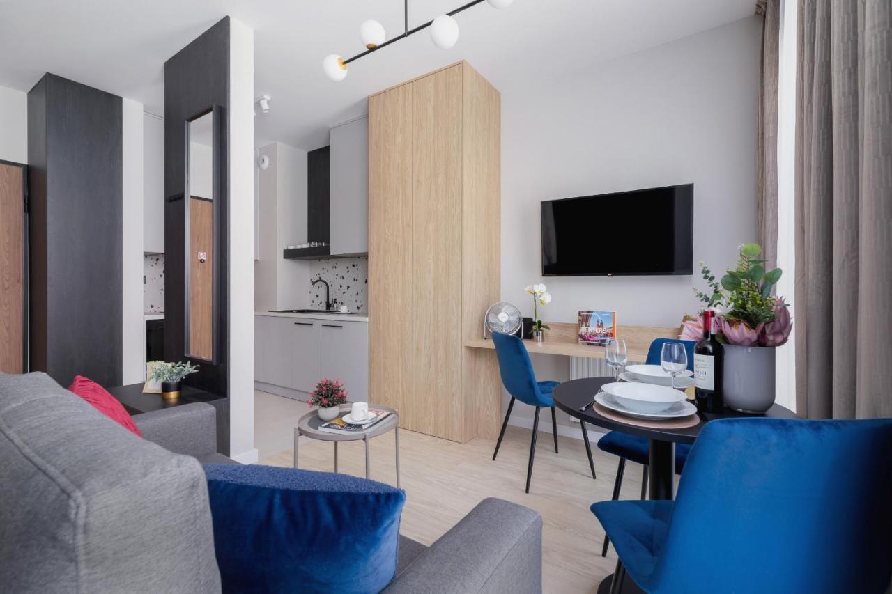 Casa Feliz Zablocie For 4 Guests Cracow By Renters