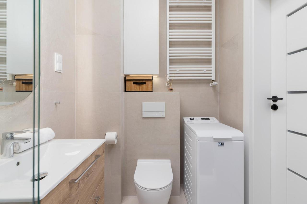 Appartement Casa Feliz Zablocie For 4 Guests Cracow By Renters *