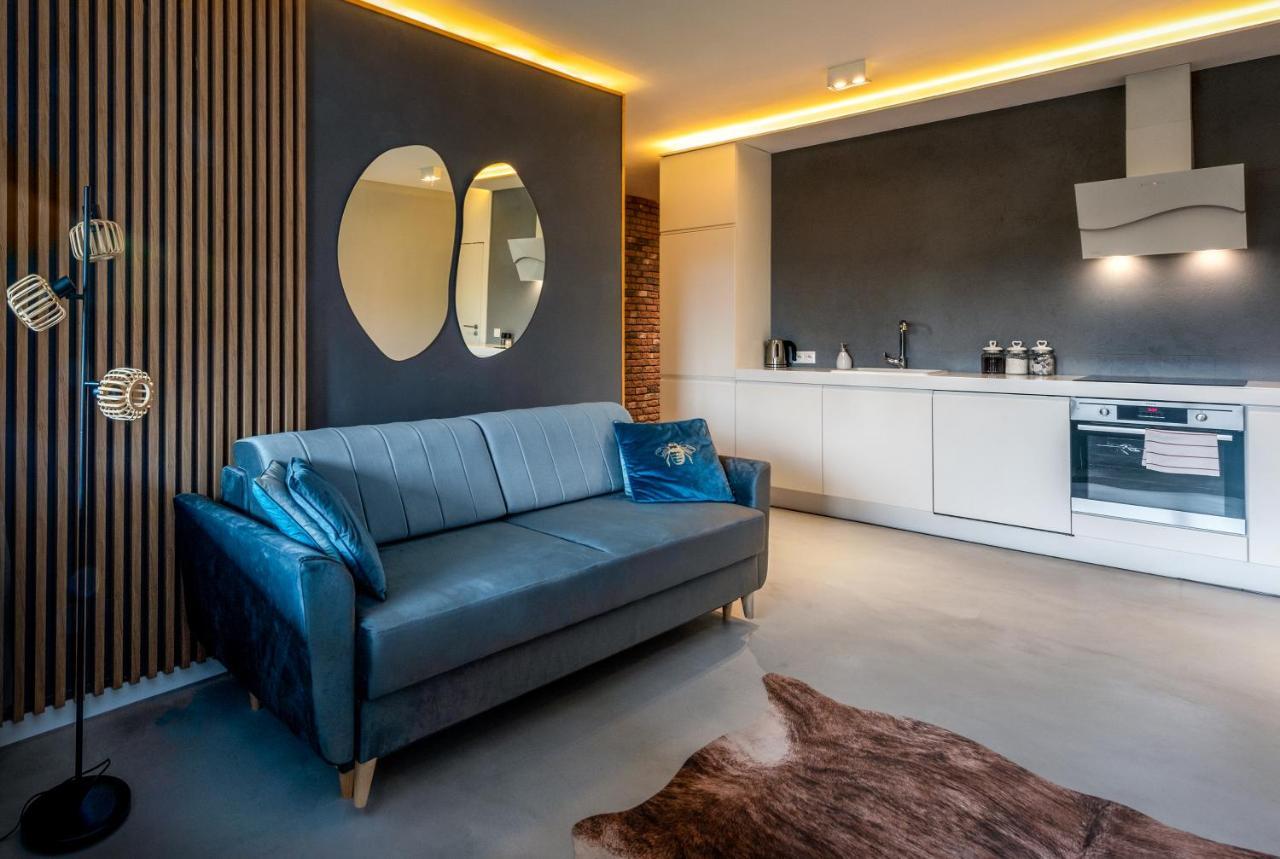 Premium For Jewish Quarter & Old Town Pool *