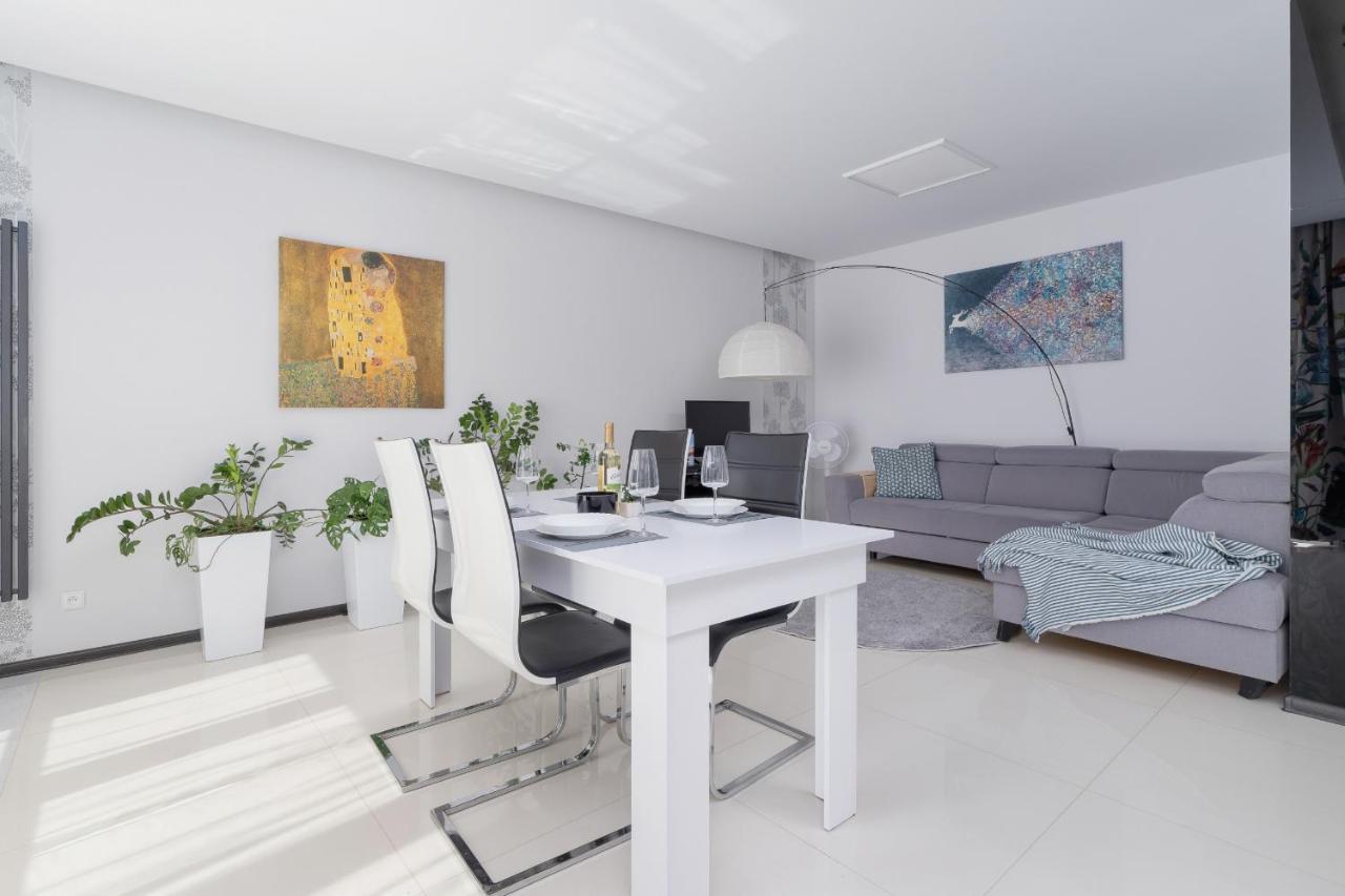Wonderful Garden By Renters Appartement *