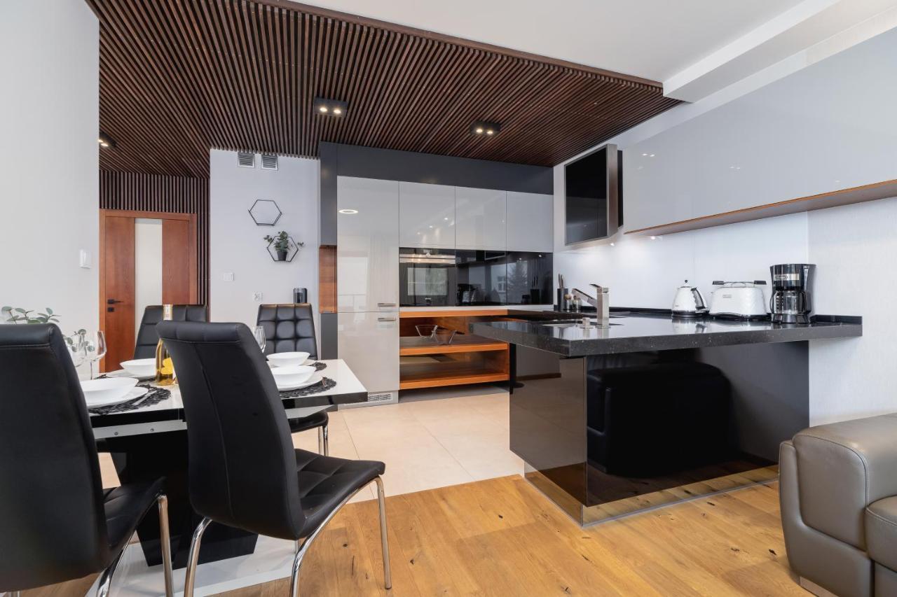 Diamond By Renters Prestige Apartment