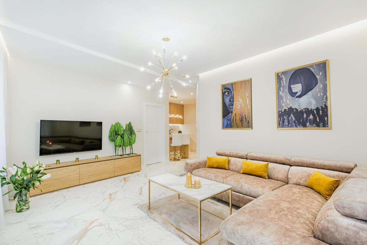 Golden Queen Old Town Apartamento