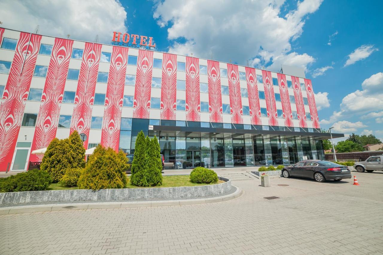 Premier Hotel 4*