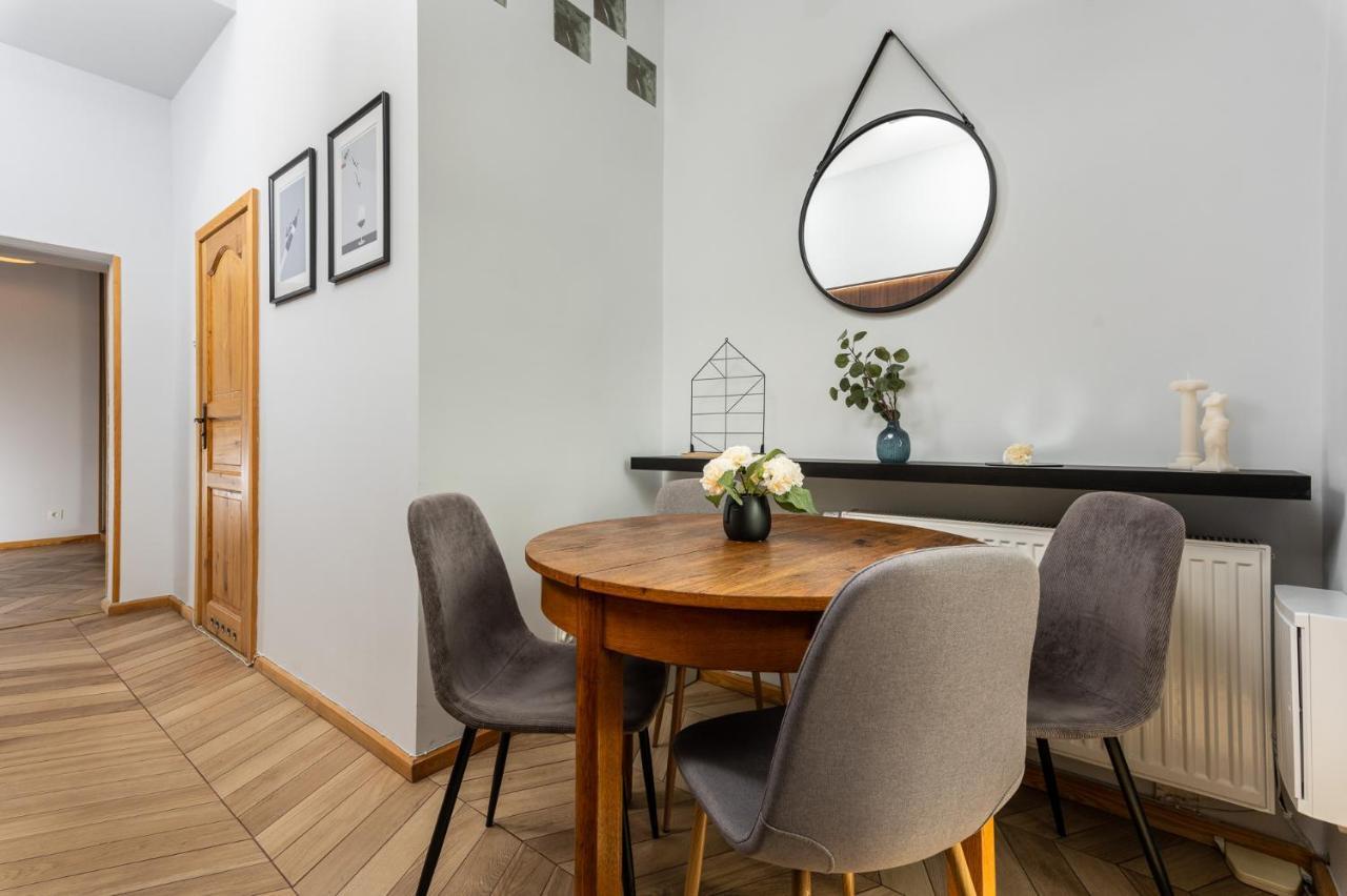 Classy Old Town - By Upstairs Appartement *