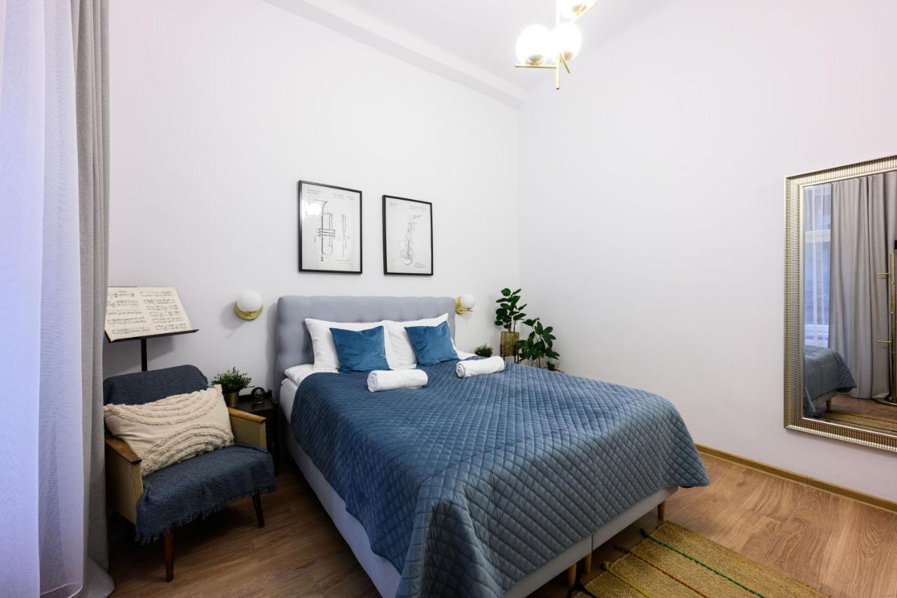 Unique Style Old Town - 25 Min From The Airport - By Homelike Appartement *