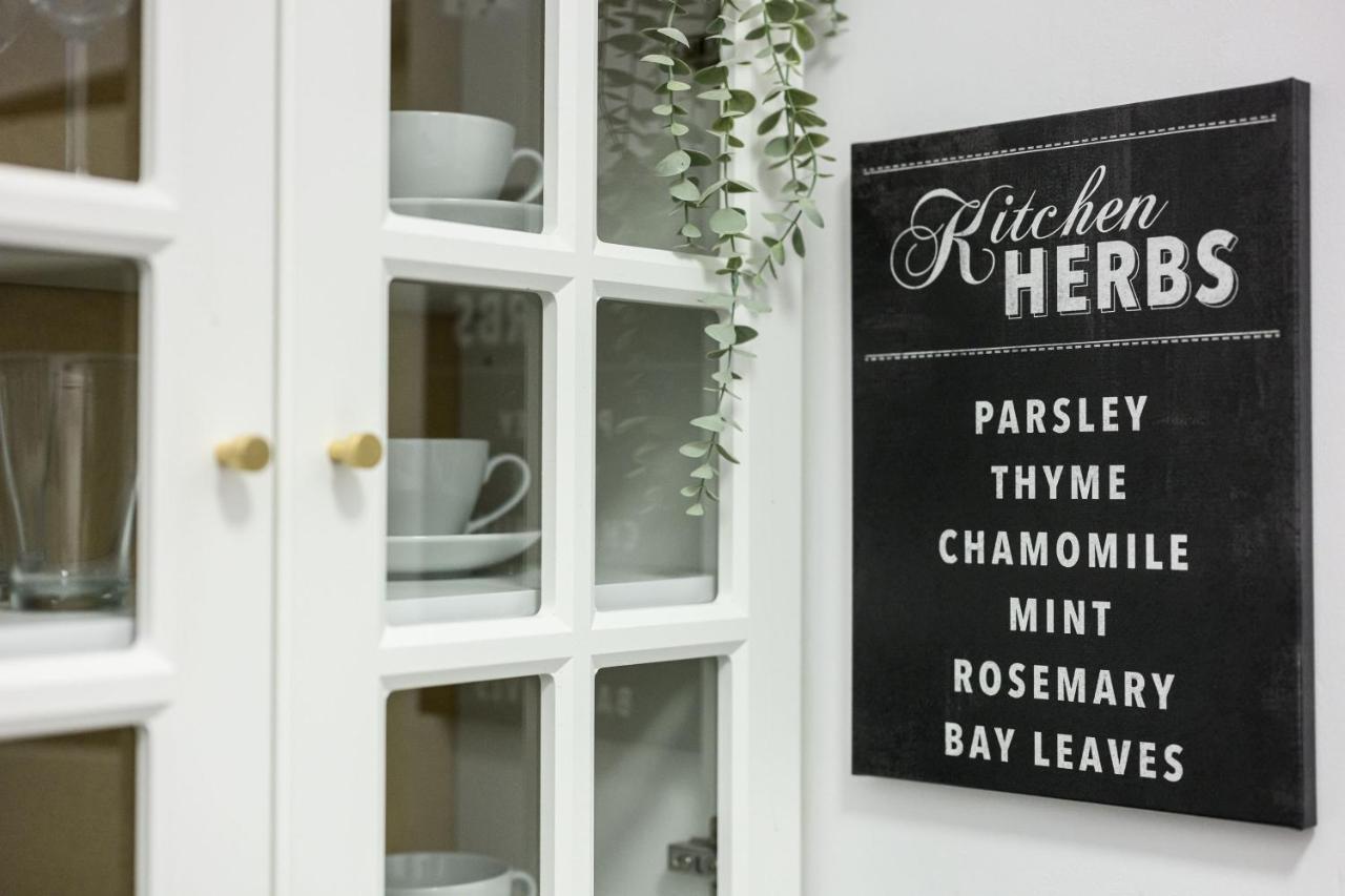 Unique Style Old Town - 25 Min From The Airport - By Homelike Appartement Krakau