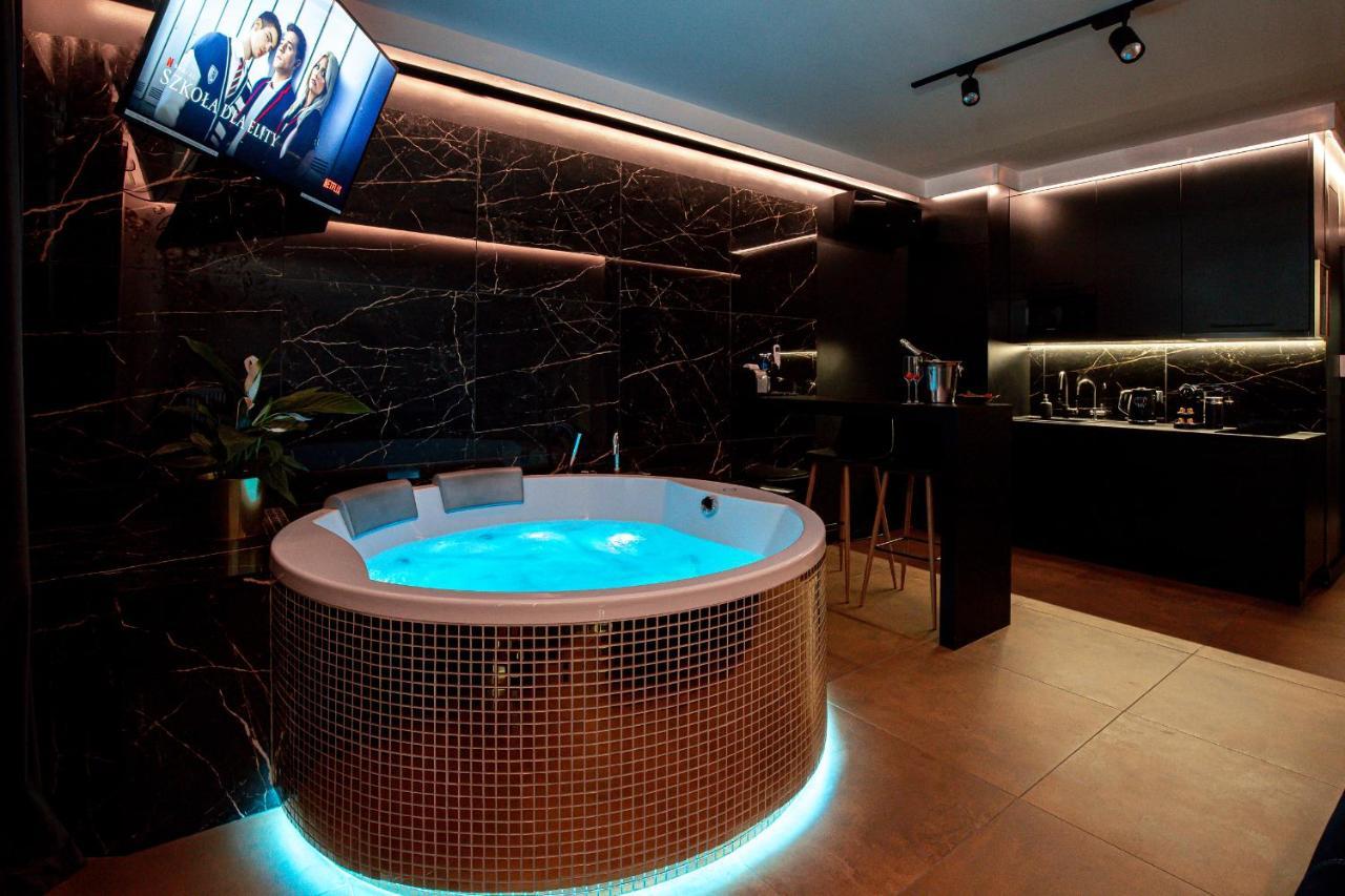 Apartamento Jacuzzi Glass-house Station