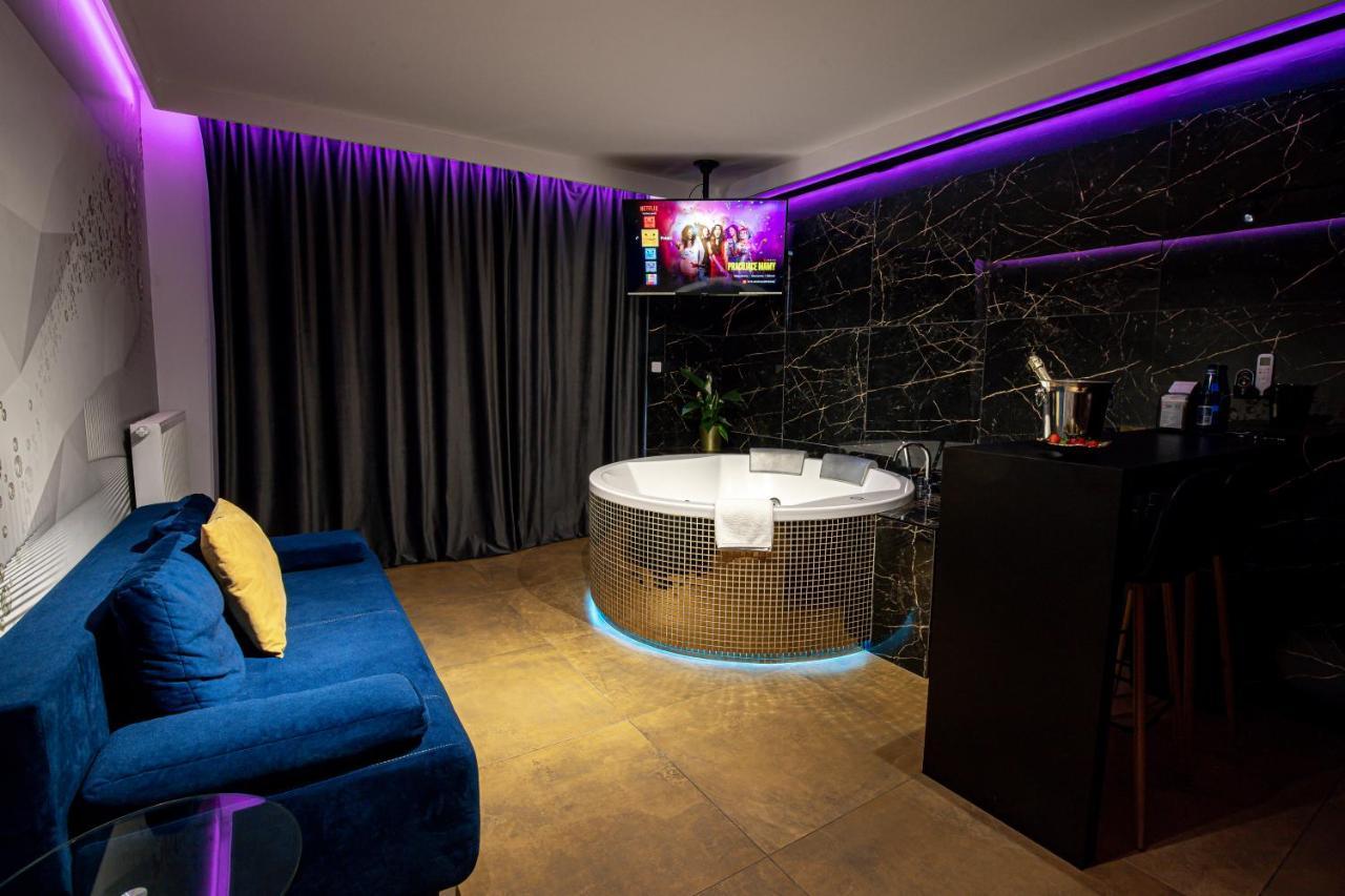 Jacuzzi Glass-house Station * Cracóvia