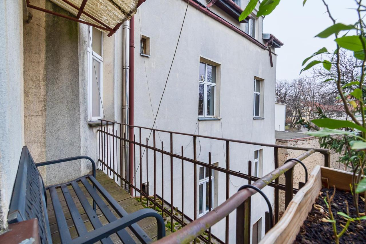 Przytulnie I Naturalnie — Balkon Apartment