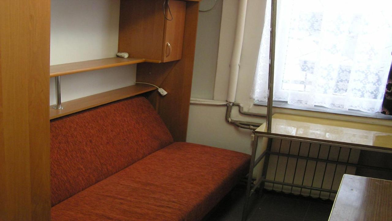 Apartment P3b Klimatyzacja ,netflix Kawalerka Mala Halczyna 9-2 Centrum 5 Przystankow Parkowanie Bezplatne *
