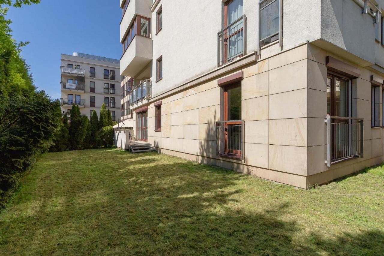 Wonderful Garden By Renters Krakau