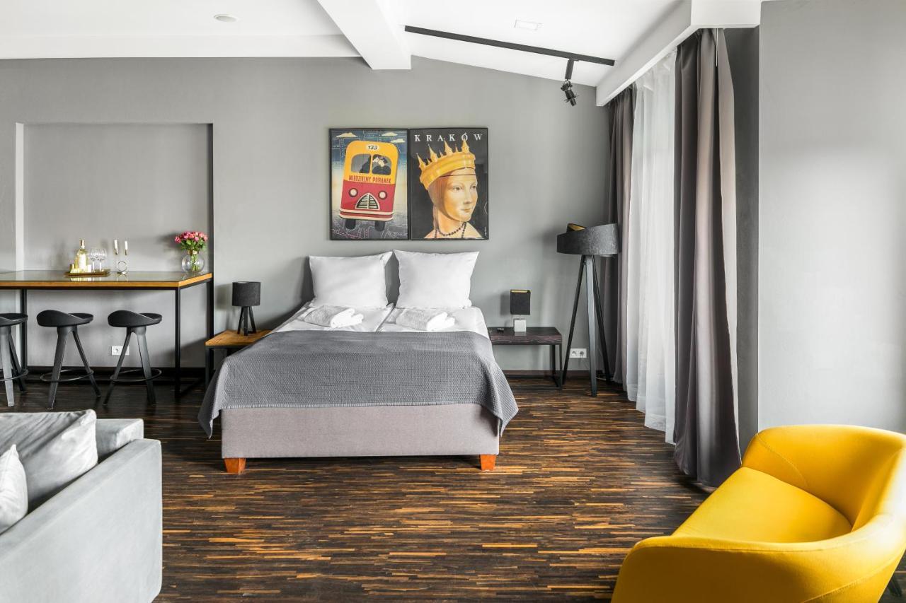 Premium Penthouse Apartment *