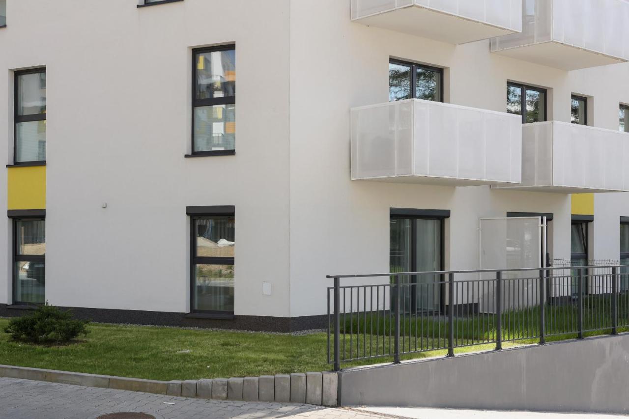 Family With Parking & Terrace By Renters Appartement Krakau